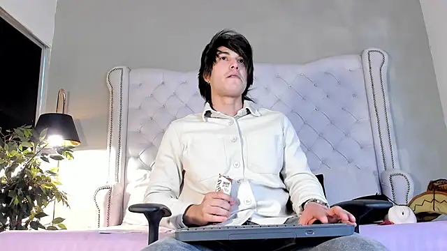 Karimferrer online show from 11-11-25, 07:47