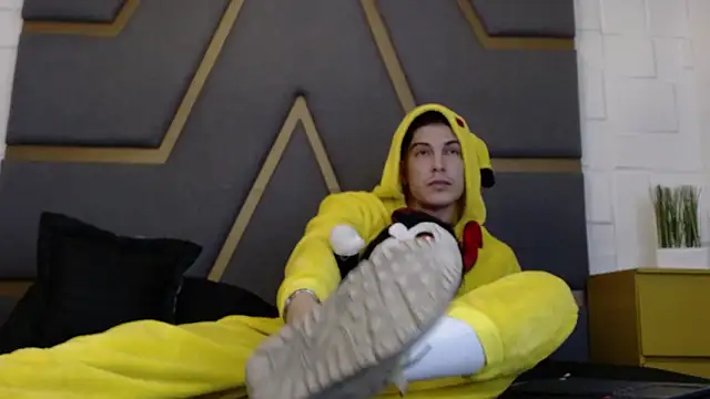 Snapshot of Karimferrer chatting on 02-13-26, 03:35 Karimferrer online show from 02-13-26, 03:35