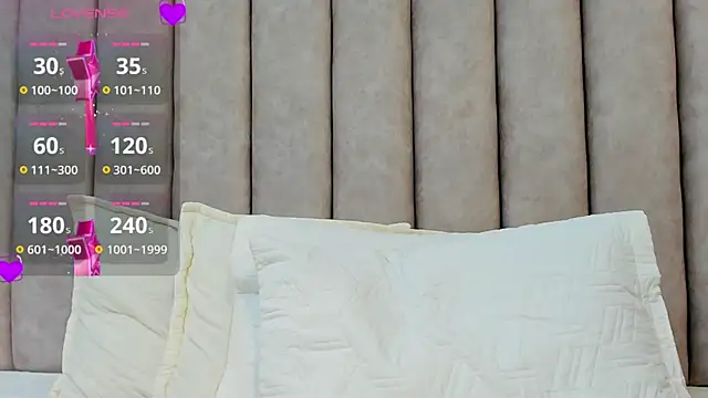 FreyaMoller online show from 02-20-25, 06:24