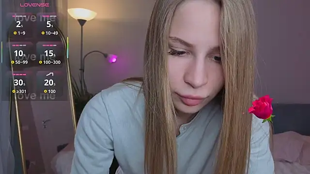 Snapshot of Elis_Fox chatting on 05-04-26, 02:02 Elis Fox online show from 05-04-26, 02:02