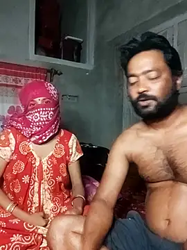 Young couple143 online show from 12-02-25, 09:36