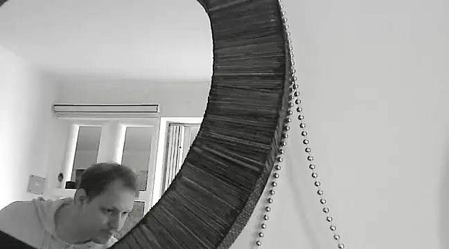 Snapshot of streamy_test13 chatting on 01-22-25, 10:29 streamy test13 online show from 01-22-25, 10:29