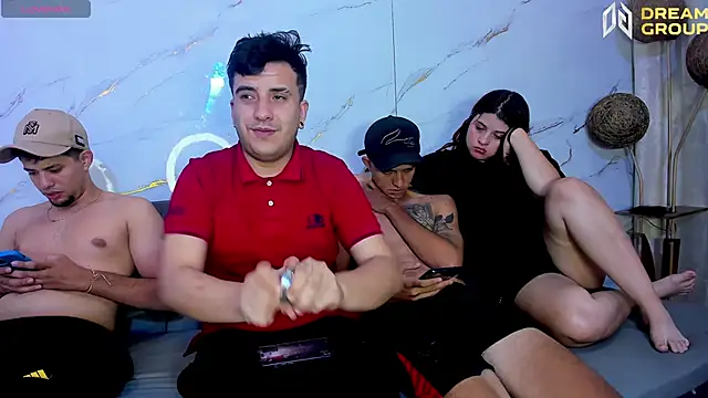 SlimLoves online show from 11-30-25, 07:51