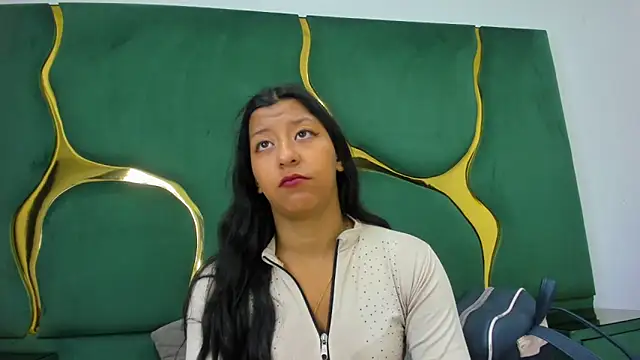 VaneLin18 online show from 01-14-26, 07:08