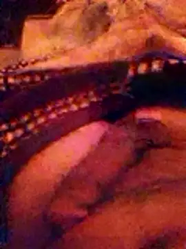 Snapshot of AHMED0233 chatting on 04-17-26, 12:35 AHMED0233 online show from 04-17-26, 12:35