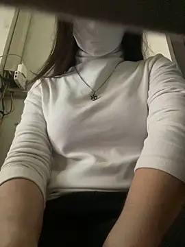 Tuongvy05 online show from 12-27-24, 02:25