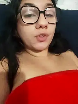 Snapshot of blvckbabyweed07 chatting on 02-05-26, 01:43 blvckbabyweed07 online show from 02-05-26, 01:43