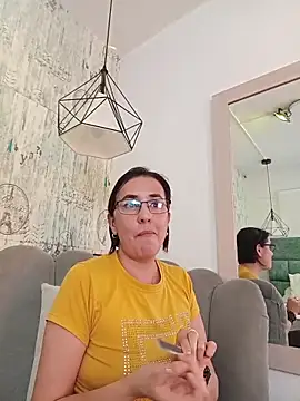 IsisBlake online show from 02-03-26, 06:40