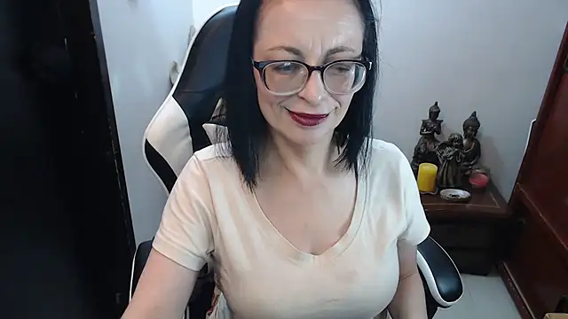 AnasstaciaEvans online show from 04-01-26, 02:12