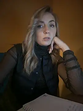 Crazy-Rosa online show from 01-14-25, 02:53