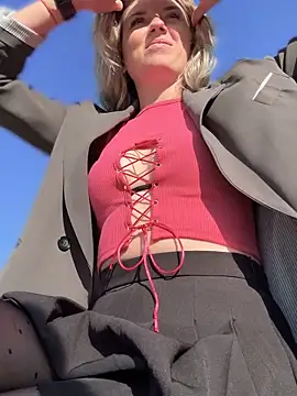 Crazy-Rosa online show from 09-14-25, 03:27