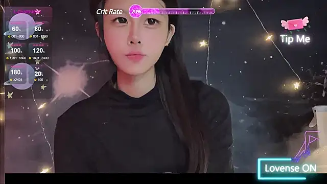 Snapshot of O0_0Q chatting on 12-14-24, 01:59 O0 0Q online show from 12-14-24, 01:59