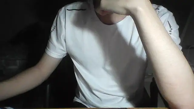 YunheLEE online show from 04-08-26, 02:17