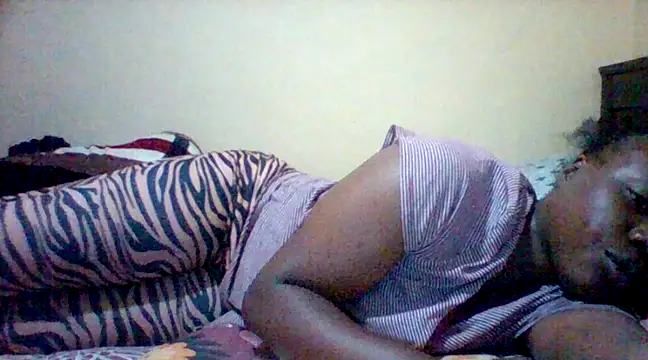 EBONYVANILLA02 online show from 02-26-25, 08:33