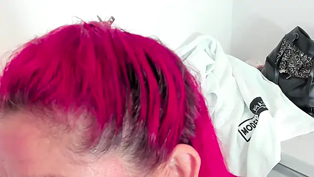 Aaliyah Padron online show from 12-21-24, 08:10