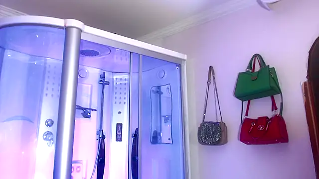 sexy-luna-star-ts online show from 11-06-25, 10:43