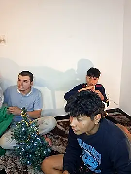  Ottis  online show from 12-04-25, 11:46