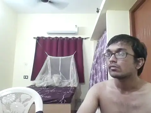 THE NAKED BOY online show from 11-13-25, 04:06