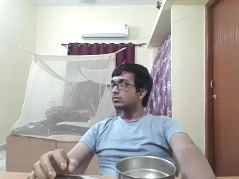 THE NAKED BOY online show from 02-04-26, 12:44