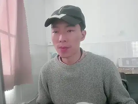 xhqds online show from 12-19-24, 07:18