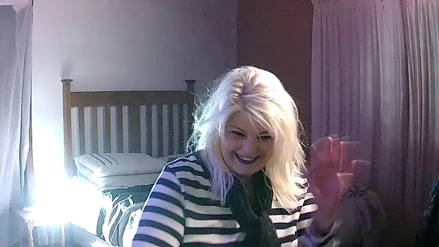 Miahotmilf online show from 01-16-26, 07:40