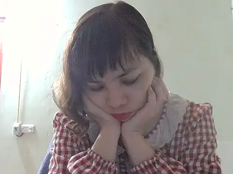 Angela-Eira online show from 12-04-25, 09:12