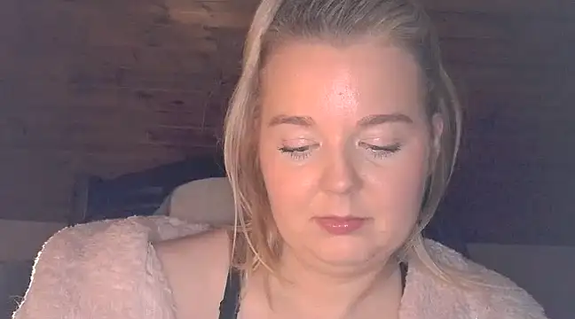 Snapshot of Jessica69G chatting on 01-16-25, 09:40 Jessica69G online show from 01-16-25, 09:40