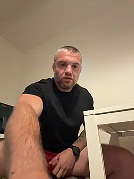 wlads3009 online show from 04-28-26, 02:49