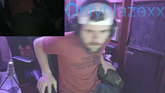 OnlyBlazexx online show from 01-18-26, 07:01