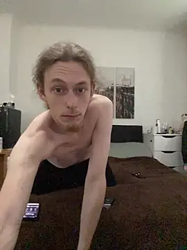 Snapshot of Dudetime chatting on 10-28-25, 02:31 Dudetime online show from 10-28-25, 02:31