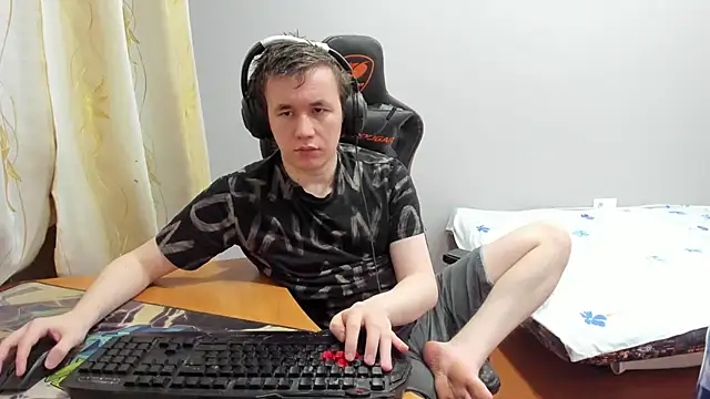 iliaskrislove online show from 01-12-26, 10:26