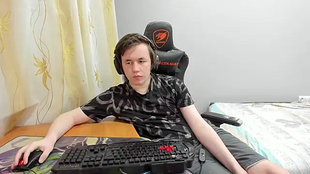 iliaskrislove online show from 04-15-26, 09:37