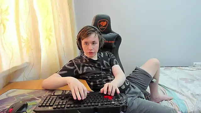 iliaskrislove online show from 04-16-26, 09:43