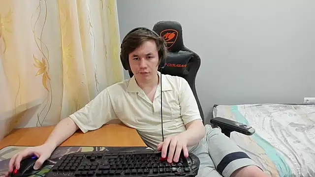 Snapshot of iliaskrislove chatting on 04-18-26, 03:16 iliaskrislove online show from 04-18-26, 03:16
