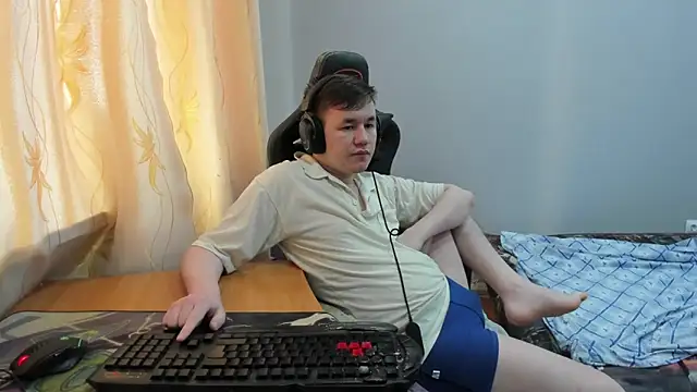 Snapshot of iliaskrislove chatting on 05-05-26, 02:41 iliaskrislove online show from 05-05-26, 02:41