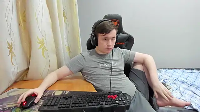 Snapshot of iliaskrislove chatting on 05-30-26, 11:13 iliaskrislove online show from 05-30-26, 11:13