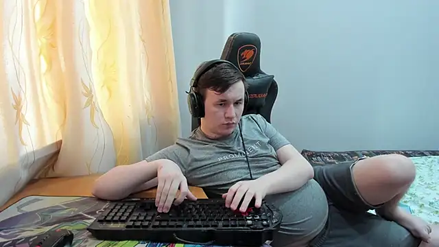 Snapshot of iliaskrislove chatting on 06-01-26, 03:03 iliaskrislove online show from 06-01-26, 03:03