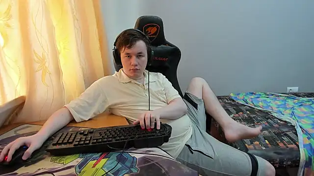 Snapshot of iliaskrislove chatting on 07-16-26, 06:19 iliaskrislove online show from 07-16-26, 06:19