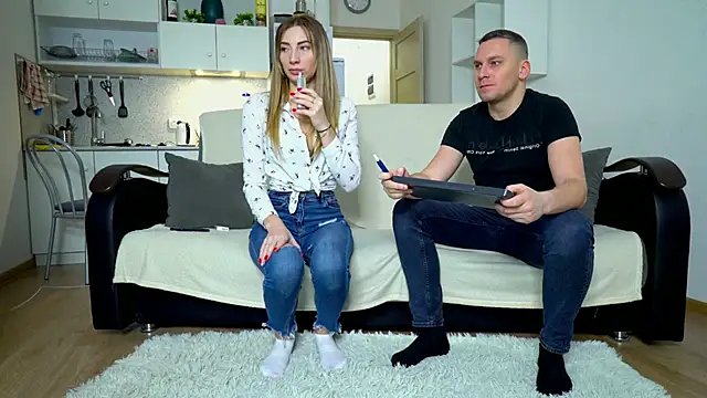 Snapshot of littlesweettifany chatting on 01-23-25, 11:58 littlesweettifany online show from 01-23-25, 11:58