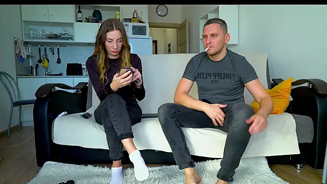 Snapshot of littlesweettifany chatting on 10-17-25, 10:40 littlesweettifany online show from 10-17-25, 10:40