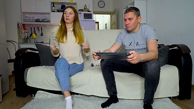 Snapshot of littlesweettifany chatting on 11-05-25, 01:22 littlesweettifany online show from 11-05-25, 01:22