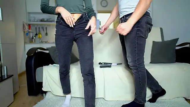 littlesweettifany online show from 11-27-25, 12:29