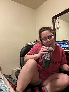 Snapshot of FreakNastyLacie chatting on 01-31-25, 09:26 FreakNastyLacie online show from 01-31-25, 09:26