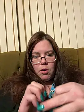 Snapshot of FreakNastyLacie chatting on 02-07-25, 12:42 FreakNastyLacie online show from 02-07-25, 12:42