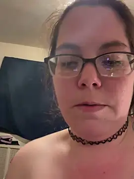 Snapshot of FreakNastyLacie chatting on 03-06-25, 12:32 FreakNastyLacie online show from 03-06-25, 12:32