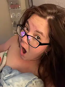 Snapshot of FreakNastyLacie chatting on 07-29-26, 02:04 FreakNastyLacie online show from 07-29-26, 02:04