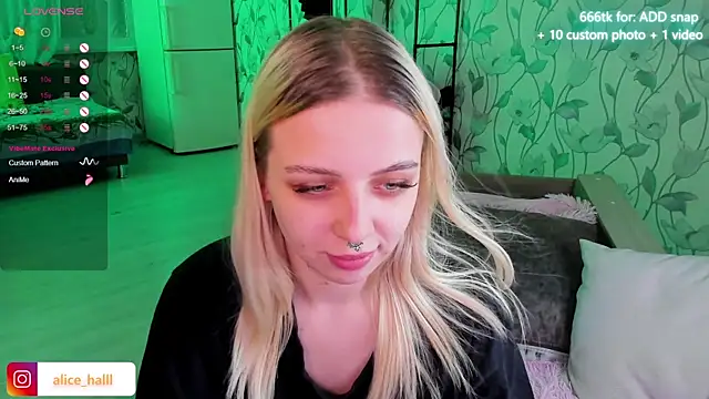 Alice Halle online show from 01-03-25, 08:54