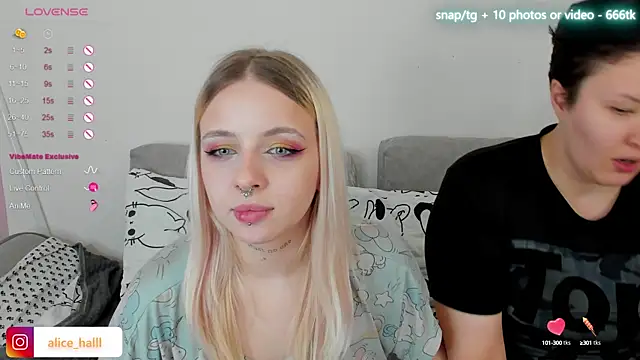 Alice Halle online show from 02-21-25, 03:43