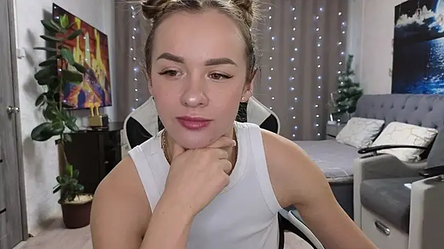 Strip-Lady online show from 12-21-25, 05:25