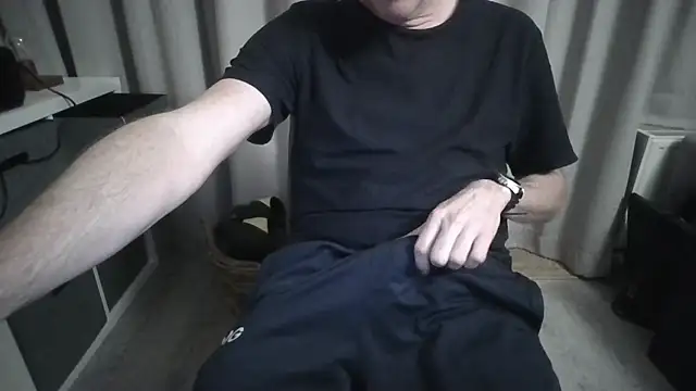 Snapshot of Michealtje85 chatting on 03-23-26, 10:14 Michealtje85 online show from 03-23-26, 10:14
